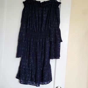 Gorgeous Lucky Brand Navyblue lace metal shoulder off bell sleeve mini dress